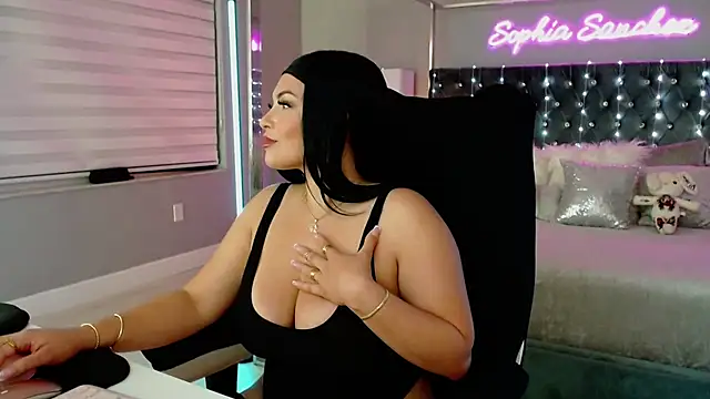theofficialsophiasanchez online show from May 27, 2026, 4:09 am