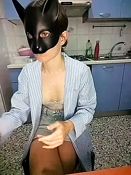 cupidepsiche online show from September 26, 2025, 6:59 pm