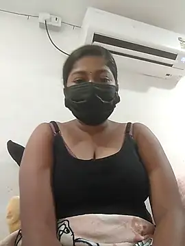 TAMIL AMMUKUTTYY online show from October 30, 2025, 7:55 pm