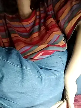Poppy-y online show from October 4, 2025, 4:19 pm