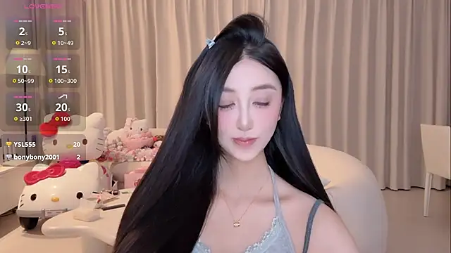 Snapshot of Melody-11 chatting on October 24, 2025, 11:42 am Melody-11 online show from October 24, 2025, 11:42 am