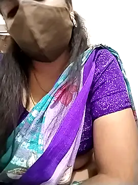 Snapshot of hottamil_honey_couples chatting on September 26, 2025, 9:10 pm hottamil honey couples online show from September 26, 2025, 9:10 pm