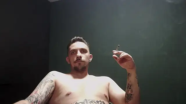 guesswhatbitch online show from October 15, 2025, 7:33 pm