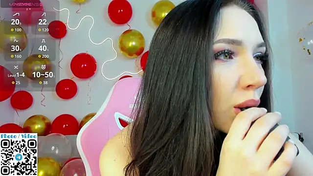 Helen Spark online show from October 10, 2025, 2:01 am