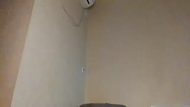 lesyawhite online show from November 30, 2025, 4:41 pm