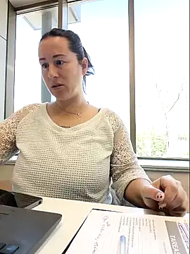 Snapshot of bichota85 chatting on March 2, 2026, 10:55 am bichota85 online show from March 2, 2026, 10:55 am