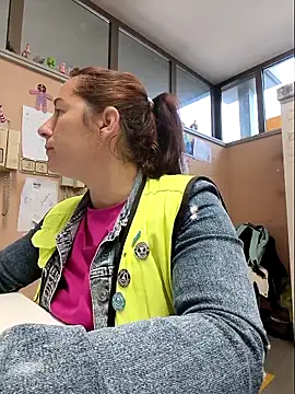 Snapshot of bichota85 chatting on October 24, 2025, 10:25 am bichota85 online show from October 24, 2025, 10:25 am