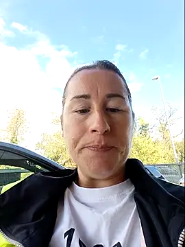 Snapshot of bichota85 chatting on November 5, 2025, 10:29 am bichota85 online show from November 5, 2025, 10:29 am