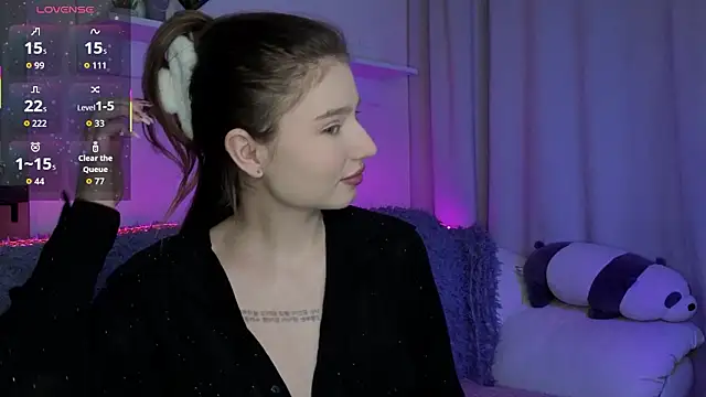  Lua   online show from March 12, 2026, 10:03 pm