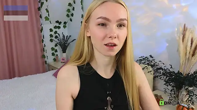 Snapshot of hey_Olivia chatting on November 9, 2025, 6:50 am hey Olivia online show from November 9, 2025, 6:50 am