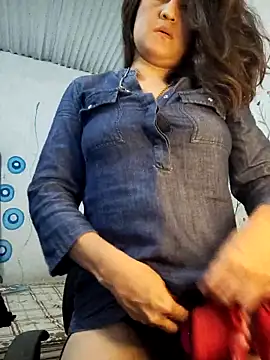 Snapshot of valery506 chatting on February 9, 2026, 12:52 am valery506 online show from February 9, 2026, 12:52 am