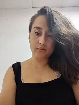 Snapshot of valery506 chatting on November 30, 2025, 8:20 pm valery506 online show from November 30, 2025, 8:20 pm