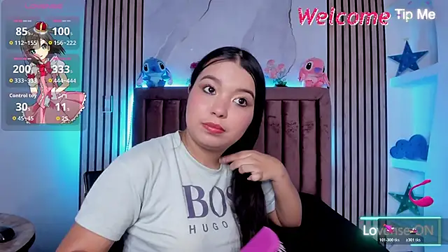 LunaWiill  online show from November 22, 2025, 12:04 pm