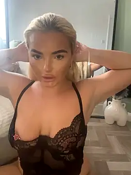 BelleXx online show from September 19, 2025, 1:48 pm