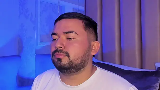 Snapshot of SoyGaelOso chatting on October 4, 2025, 7:04 pm SoyGaelOso online show from October 4, 2025, 7:04 pm