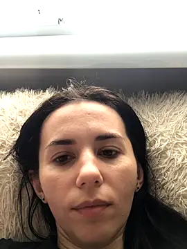 oliviyaalove online show from October 5, 2025, 11:34 am