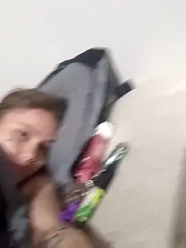 cicithtbitch online show from December 22, 2025, 2:44 am