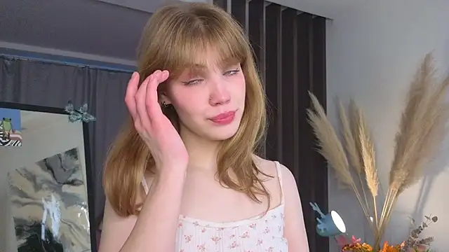 Snapshot of pienaple chatting on November 12, 2025, 4:05 am pienaple online show from November 12, 2025, 4:05 am