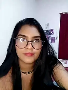 Renata Zoe online show from November 1, 2025, 1:01 am