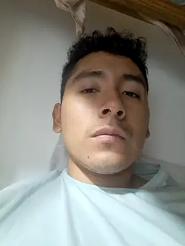 Snapshot of latinbigcock1_ chatting on September 17, 2025, 3:47 pm latinbigcock1 online show from September 17, 2025, 3:47 pm