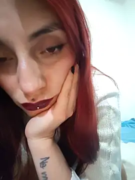 Snapshot of Anne_bh chatting on June 4, 2026, 7:46 am Anne bh online show from June 4, 2026, 7:46 am