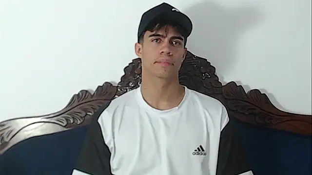 cody pipper  online show from November 18, 2025, 3:43 am