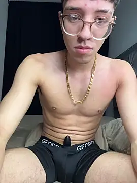 arthurdavies online show from November 15, 2025, 4:49 am