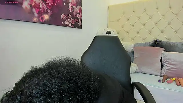 Snapshot of salome_willians chatting on September 26, 2025, 6:37 pm salome willians online show from September 26, 2025, 6:37 pm