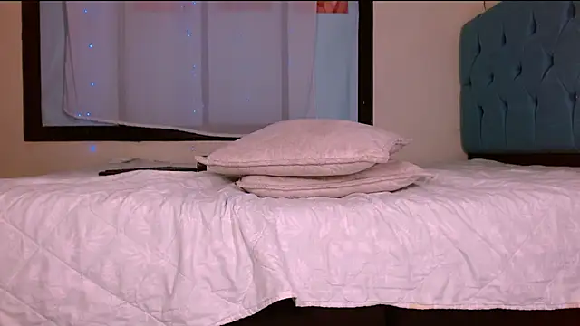 Snapshot of paula_verydirtyhot chatting on October 2, 2025, 12:25 am paula verydirtyhot online show from October 2, 2025, 12:25 am