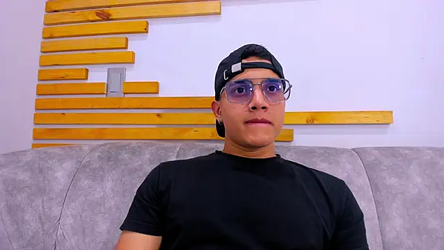 axel vega online show from September 24, 2025, 7:09 pm