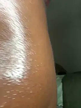 foreigntitts  online show from February 12, 2026, 8:58 am