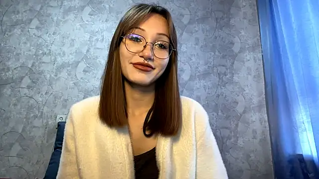 SetsukoBuddemeyer online show from October 12, 2025, 1:51 am