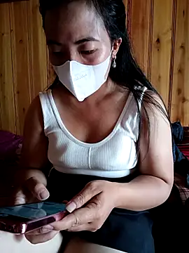tulipsexy online show from September 21, 2025, 6:07 am