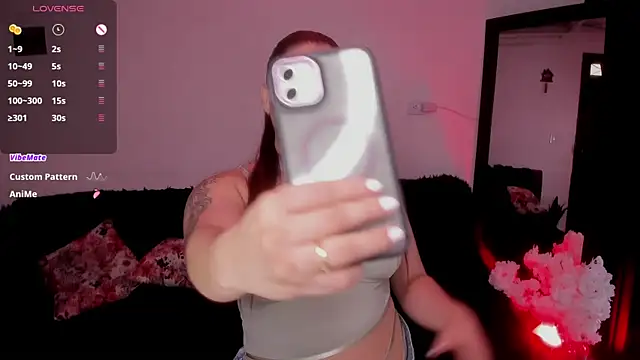 Snapshot of isabella_arias2 chatting on October 30, 2025, 9:44 pm isabella arias2 online show from October 30, 2025, 9:44 pm