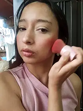 Snapshot of Vale_stone_ chatting on February 1, 2026, 7:56 pm Vale stone online show from February 1, 2026, 7:56 pm