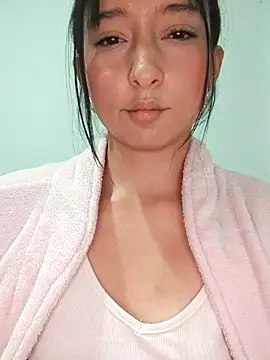 Snapshot of Vale_stone_ chatting on February 8, 2026, 3:48 am Vale stone online show from February 8, 2026, 3:48 am