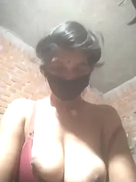 Hott cutgirl online show from October 17, 2025, 4:20 pm