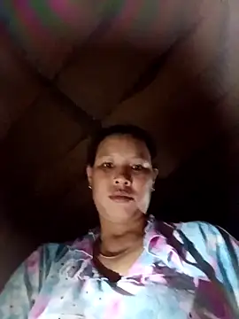 Snapshot of callistra chatting on October 14, 2025, 12:06 pm callistra online show from October 14, 2025, 12:06 pm