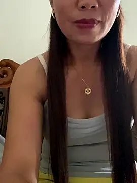 Milky-milk online show from November 1, 2025, 1:56 am