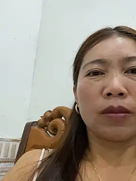Milky-milk online show from September 29, 2025, 12:55 pm