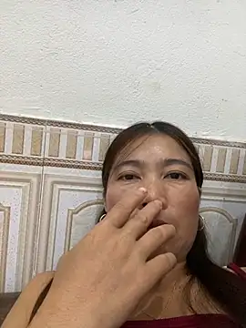 Milky-milk online show from October 16, 2025, 1:19 pm