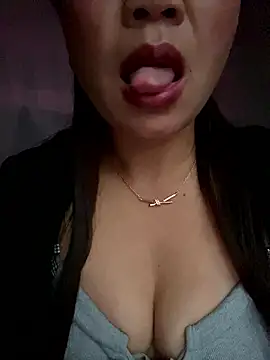 Milky-milk online show from January 11, 2026, 11:44 pm