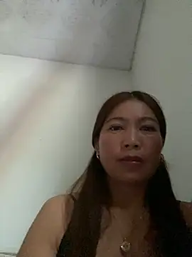 Milky-milk online show from October 6, 2025, 9:21 am