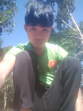 Nhyy xx online show from November 23, 2025, 5:50 am