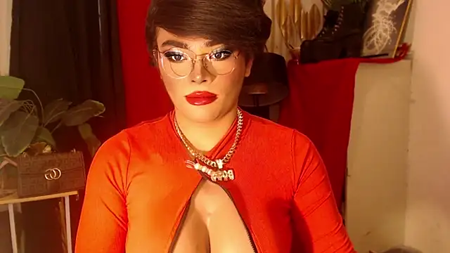 Snapshot of Tasha_Goddess chatting on July 11, 2026, 4:46 am Tasha Goddess online show from July 11, 2026, 4:46 am