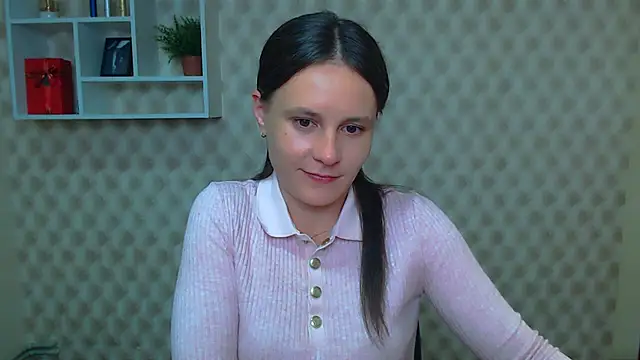 EvelinaMiss  online show from September 26, 2025, 12:12 pm