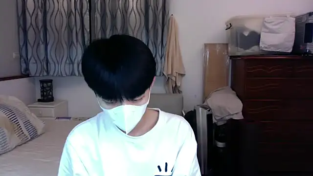 kai101010 online show from October 26, 2025, 4:07 pm