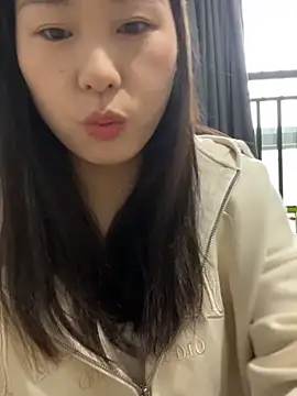 Snapshot of wxj1019 chatting on November 14, 2025, 5:33 am wxj1019 online show from November 14, 2025, 5:33 am