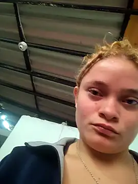 Cherrysweetyx online show from January 6, 2026, 1:48 pm