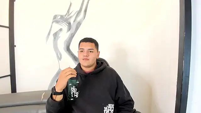 NathanGrand  online show from October 4, 2025, 4:14 am